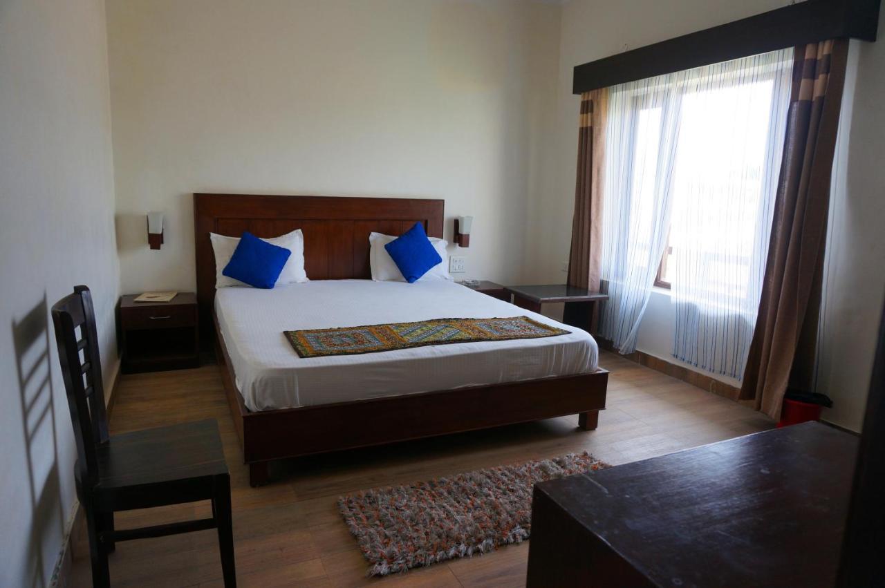 Hotel Ramayana Khadzsuráhó Kültér fotó